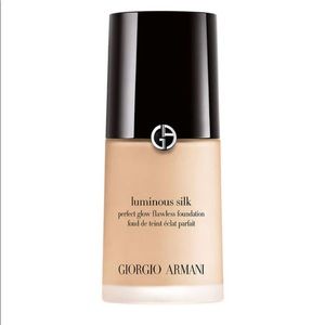 LUMINOUS SILK FOUNDATION